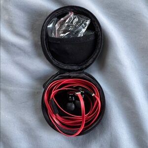 Monster - Beats by Dre - Earbuds